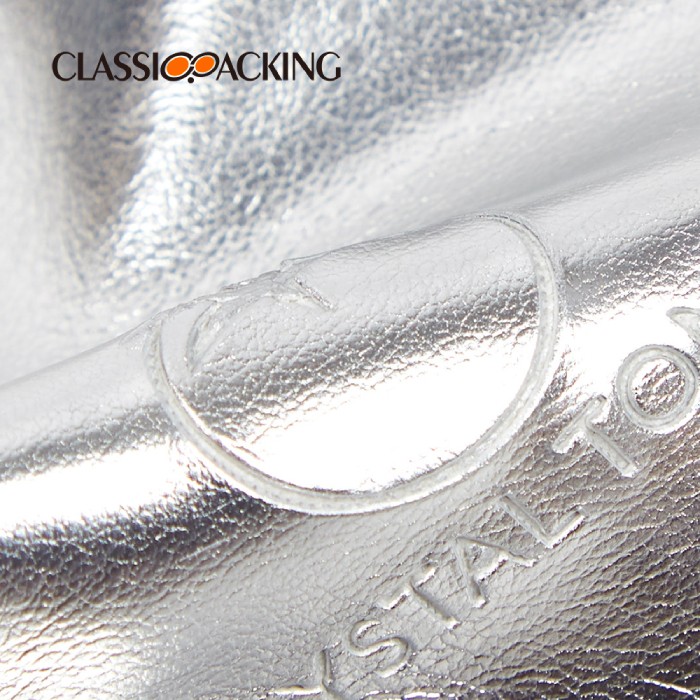 silver wash bag logo detail